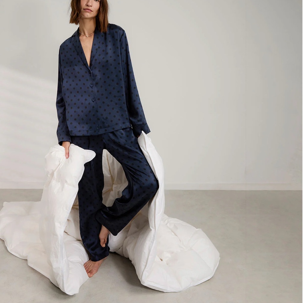 Lunya washable silk long sleeve pant set